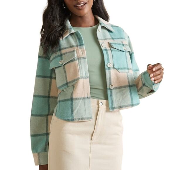 Mi ami Francesca Cropped Plaid Shacket Blue Cream Fall Winter Layering Jacket L - Picture 2 of 15